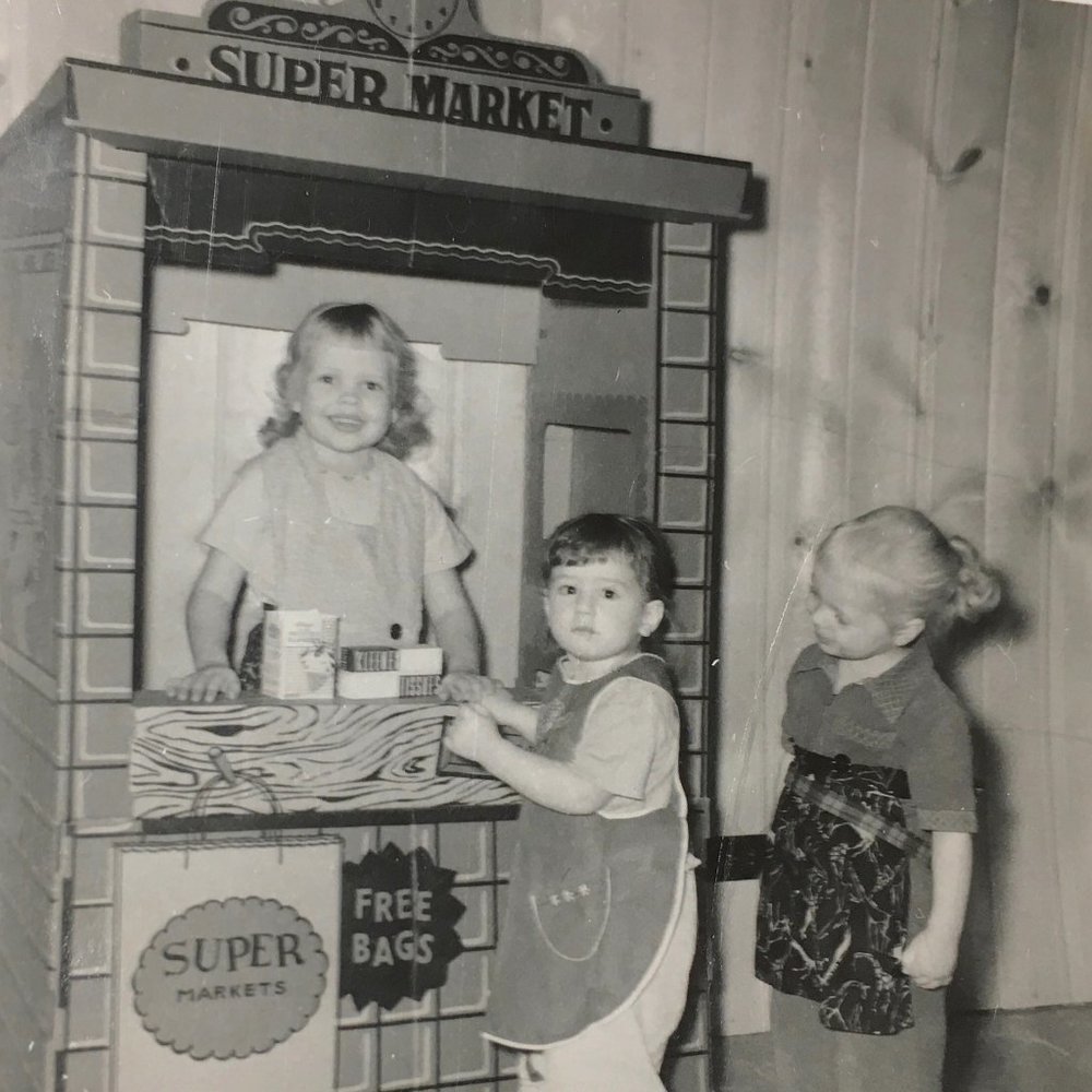 KIDS----> - Picture 2 of 6